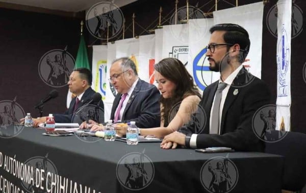 Realiza UACH sesión del Consejo Universitario en la FCPyS
