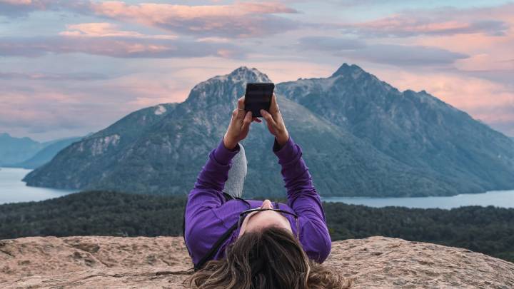 Two prepaid Verizon plans are getting free upgrades for international travel