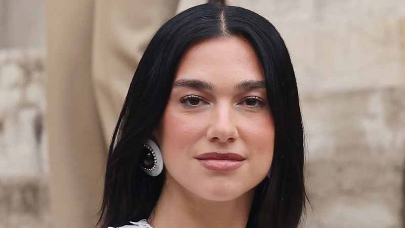 “Sharing the Stage with My Dad”: Dua Lipa Reflects on Emotional Performance at Sunny Hill Festival