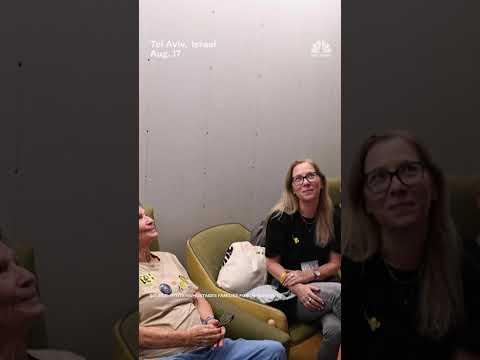 Gal Gadot meets families of Israeli hostages