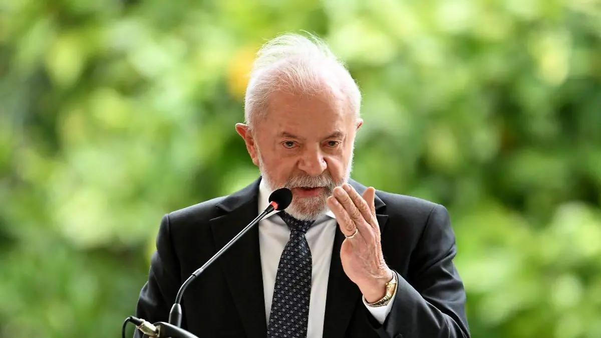 Supremo de Brasil ordena reforzar la vigilancia en la casa de Bolsonaro por un "riesgo de fuga"
