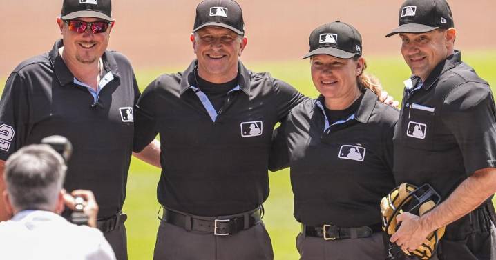Jen Pawol makes history at Truist Park as MLB's first female umpire