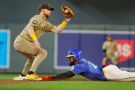Byron Buxton slides his way into 20/20 club in Twins win