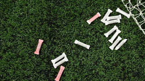 NFL players can use smelling salts as long as not provided by teams
