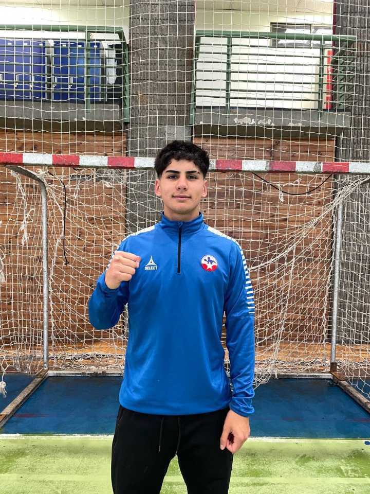Joven promesa del Balonmano busca apoyo para representar a Chile en el extranjero