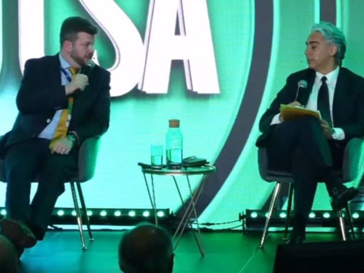 “Yo no lo confundo con Maduro”: El tenso cruce entre ME-O y Kaiser durante debate en el Biobío