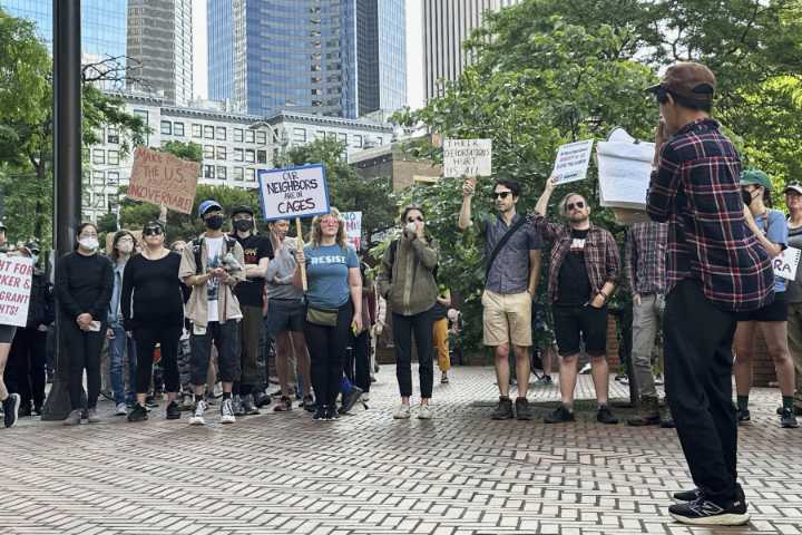 ICE has a new courthouse tactic: Get immigrants’ cases tossed, then arrest them outside