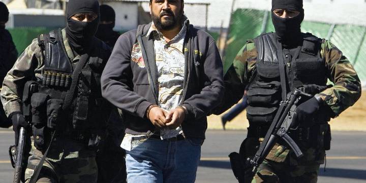 Mexico hands over 26 high-ranking alleged drug cartel figures to US for prosecution