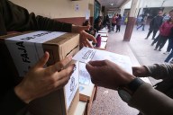 Corrientes y Buenos Aires marcan el inicio de un proceso electoral decisivo