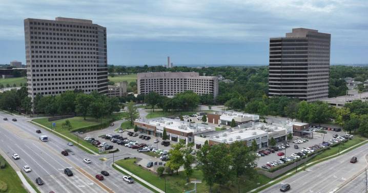 Warren Place office towers are getting $20 million in renovations