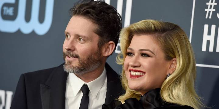 Kelly Clarkson’s ex-husband and talent manager dies at 48, reports say