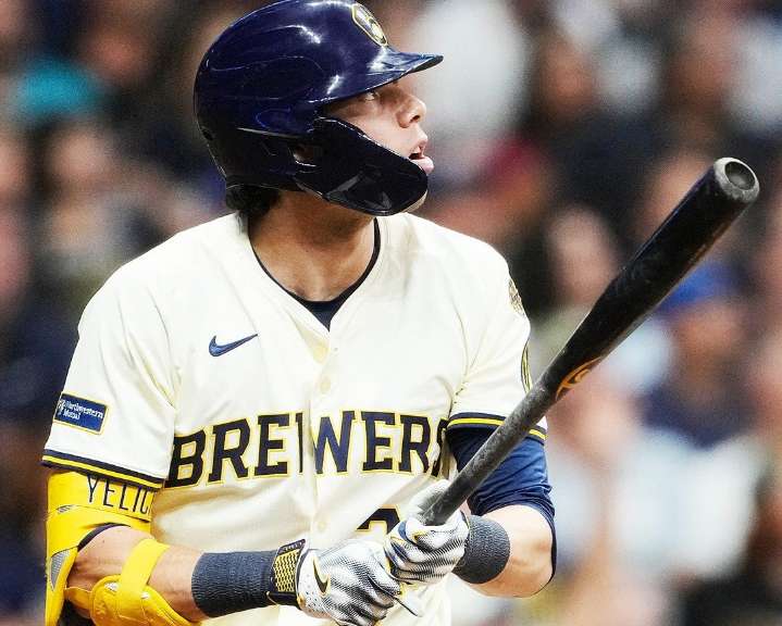 Cerveceros gana juego 11 seguido con paliza sobre Piratas 14