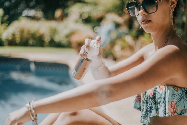 Are Spray Sunscreens Just as Effective as Lotions?