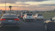 Carga vehicular por trabajo de recarpeteo en Periférico de la Juventud