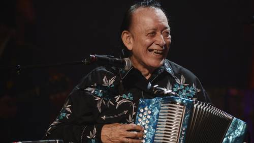 Flaco Jimenez, Texas accordionist who expanded popularity of conjunto and Tejano music, dies at 86