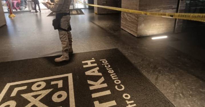 ¿Cómo fue el accidente de un elevador en Plaza Mitikah? Así se vivió el desplome que dejó dos heridos