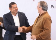 Marcelo Ebrard presenta en San José Chiapa el modelo de Polos de Desarrollo Económico para el Bienestar