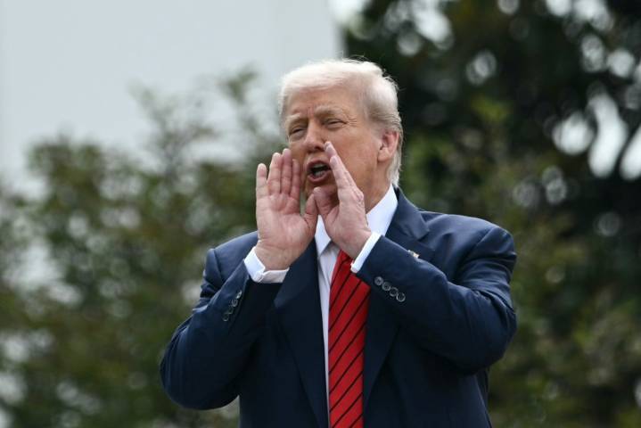 Trump ordena al ejército combatir los cárteles latinoamericanos