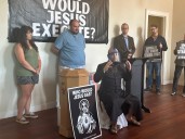 Local activists demonstrate how nitrogen gas execution works