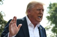Trump arremete contra ABC y NBC por emitir "malas historias" sobre él; pide revocar licencias