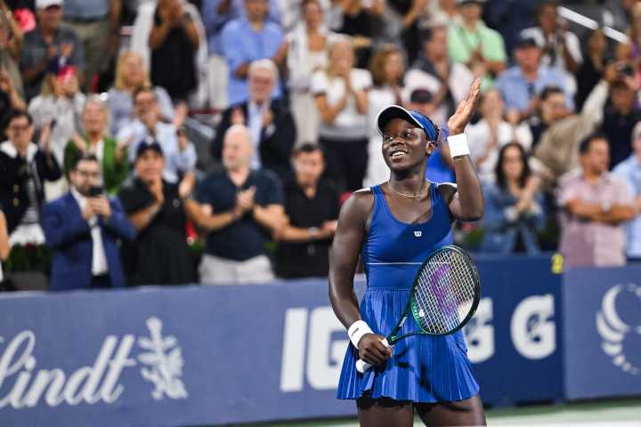 Canadian teenager Vicky Mboko upsets Naomi Osaka to win NBO championship in Montreal