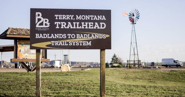Prairie County raises first official structure for interstate trail system
