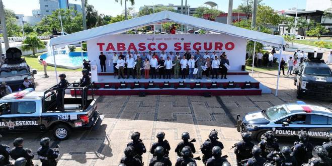 Entran en operación 100 nuevas patrullas y equipos tácticos para fortalecer la seguridad en Tabasco; “hay resultados contundentes, pero también mucho por hacer”, afirma el Gobernador Javier May