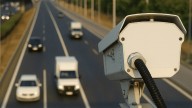 Nuevas multas de la DGT, esta vez por pisar la línea continua en las incorporaciones