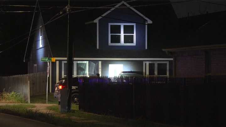 Houston 10-year-old shot while playing 'ding