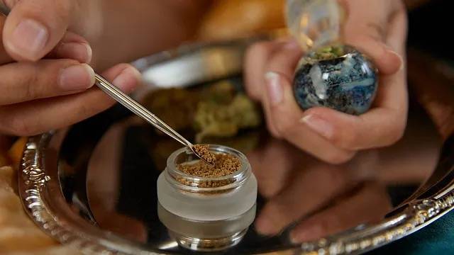 Green Apple Dispensary in Greenpoint Now Carries Silly Nice Bubble Hash