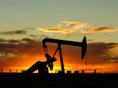 Oil and gas output hits 20