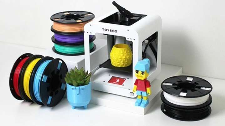 Save 20% on this kid-friendly Toybox 3D printer for fall crafts
