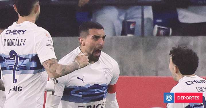 Católica no cede en el Claro Arena y le remonta a Cobresal: cruzados escalan en Liga de Primera