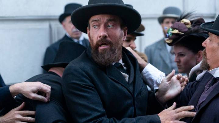 'Death by Lightning': Premiere Date, Trailer, Cast, Plot, and More