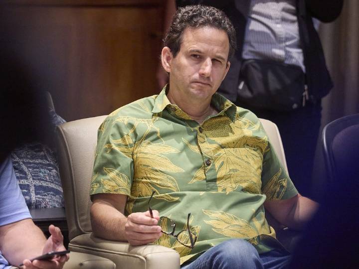 The Sunshine Blog: Schatz Seems To Have Sewed Up A Top Job In The Senate