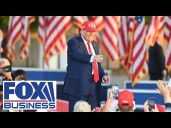 This is how Trump won over the working-class Democrats, Hurt explains