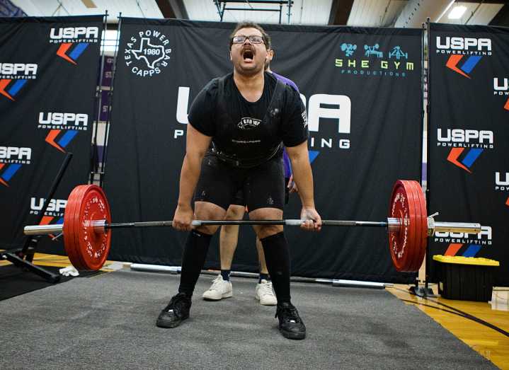 Smith, Cicchinelli 'power' their way to lifting awards