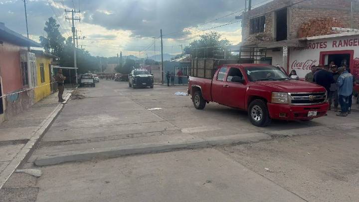 Niña muere tras ser atropellada por camioneta conducida por menor en Asientos, Aguascalientes