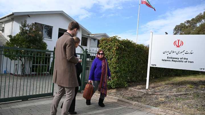 Australia acusa a Irán de estar detrás de ataques antisemitas y expulsa al embajador persa