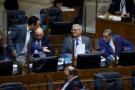 Senadores del PS ante idea de Kast de gobernar por decreto: “Eso se llama dictadura”