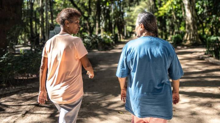 Worried about Alzheimer’s? Start walking, according to a new 10