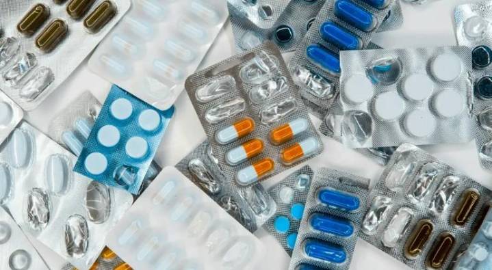 "Espanta" a farmacéuticas deuda del Gobierno de $40 mil millones: CCE