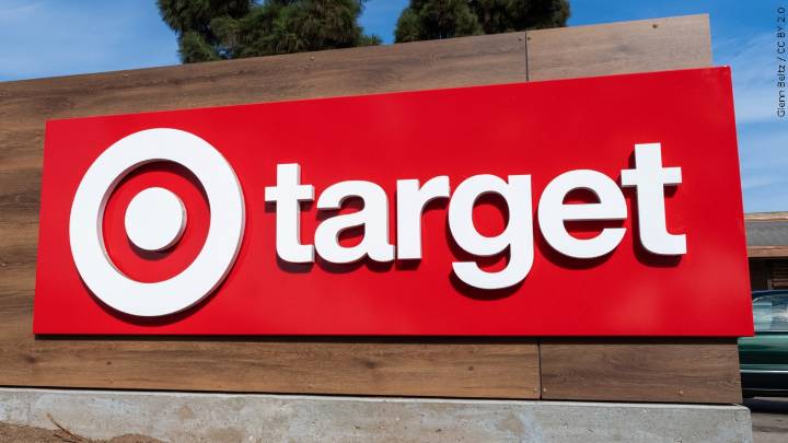 Target CEO to Step Down Amid Company Struggles