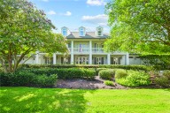 Commission Accomplished: One-acre estate sells for over $2.5M