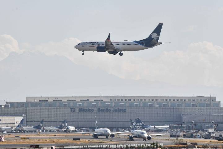 Aeropuerto Internacional de la Ciudad de México reanuda operaciones tras fuertes lluvias