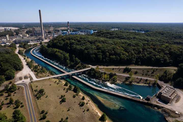 Michigan utility customers to share costs of keeping coal plant open with 10 states