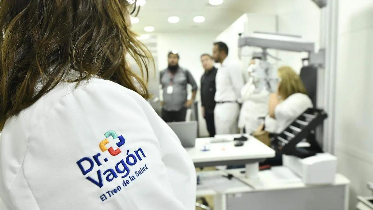 Dr. Vagón ofrece 500 fichas de atención médica gratuita todos los días