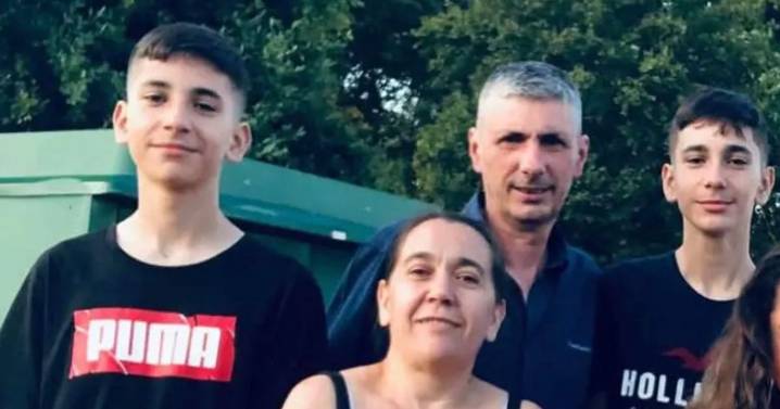British family killed in head-on rental car crash in Portugal pictured