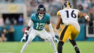Jaguars' Travis Hunter plays offense and defense in pro debut vs. Steelers