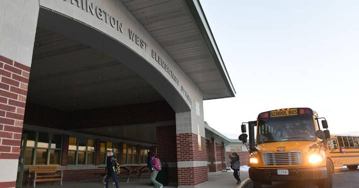 Washington school enrollment down again; 10% drop since '21